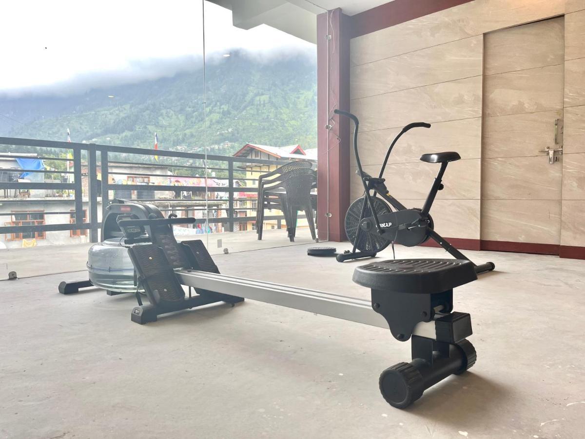 Vista Hill Resort- Centrally Heated & Air Cooled Resort, Manali ภายนอก รูปภาพ