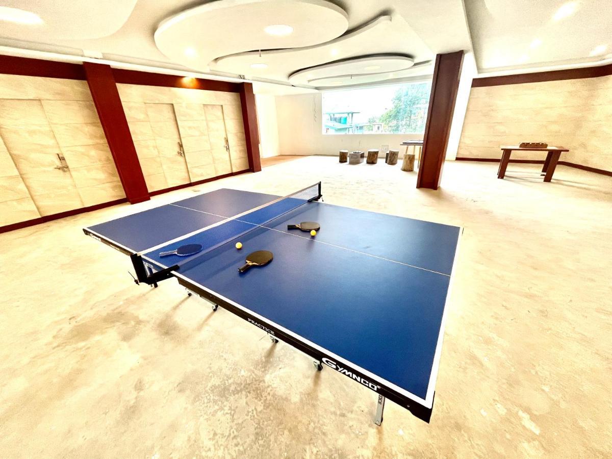 Vista Hill Resort- Centrally Heated & Air Cooled Resort, Manali ภายนอก รูปภาพ