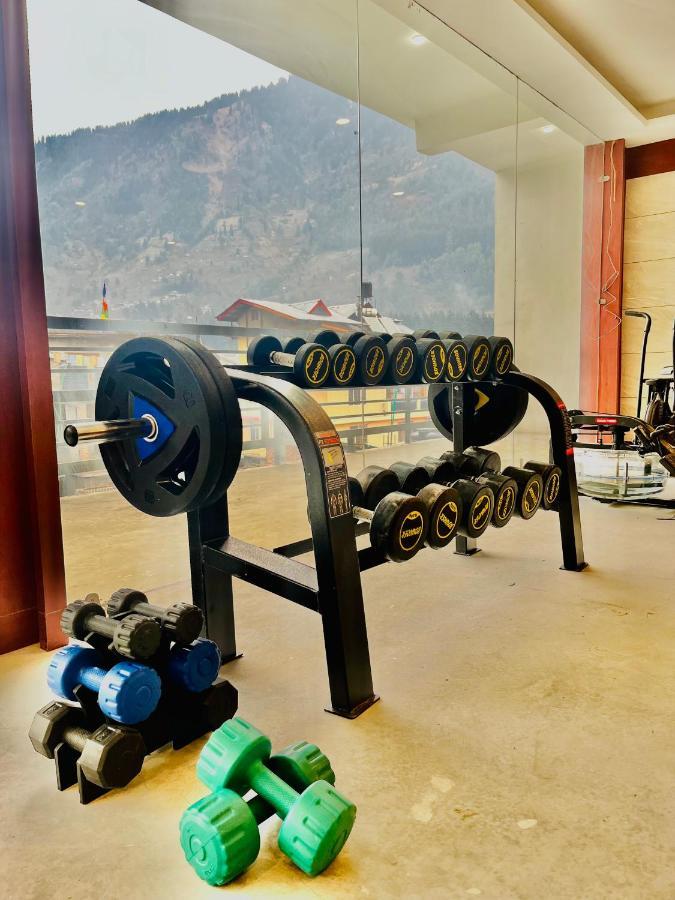 Vista Hill Resort- Centrally Heated & Air Cooled Resort, Manali ภายนอก รูปภาพ